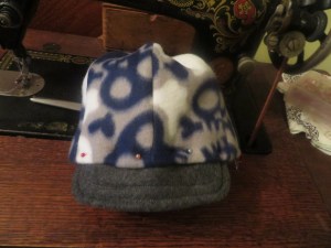 Brim pinned tightly and ready for sewing.